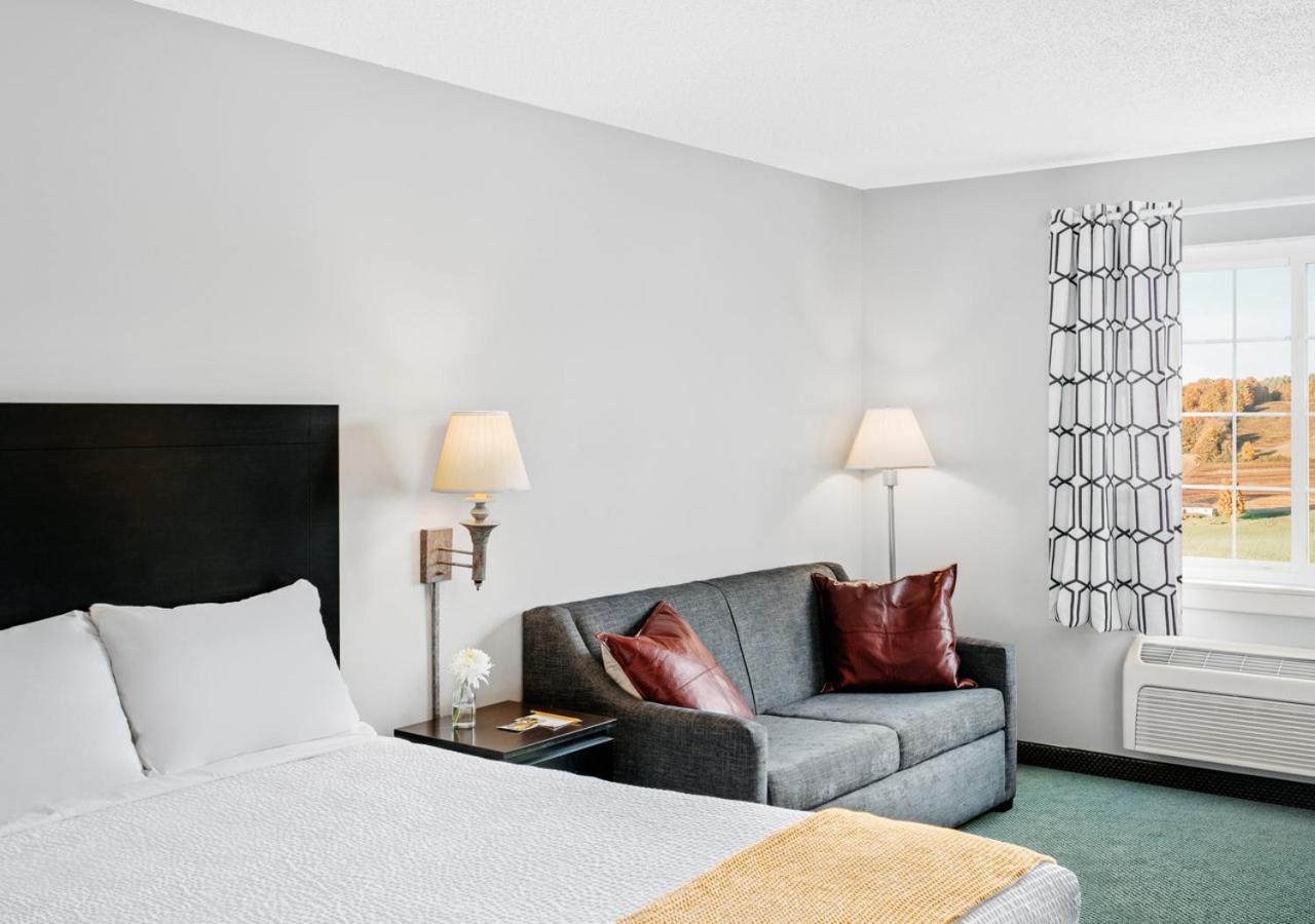 Hotel One75 Hamilton エクステリア 写真